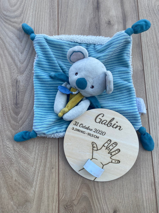 Porte bracelet de naissance personnalisé