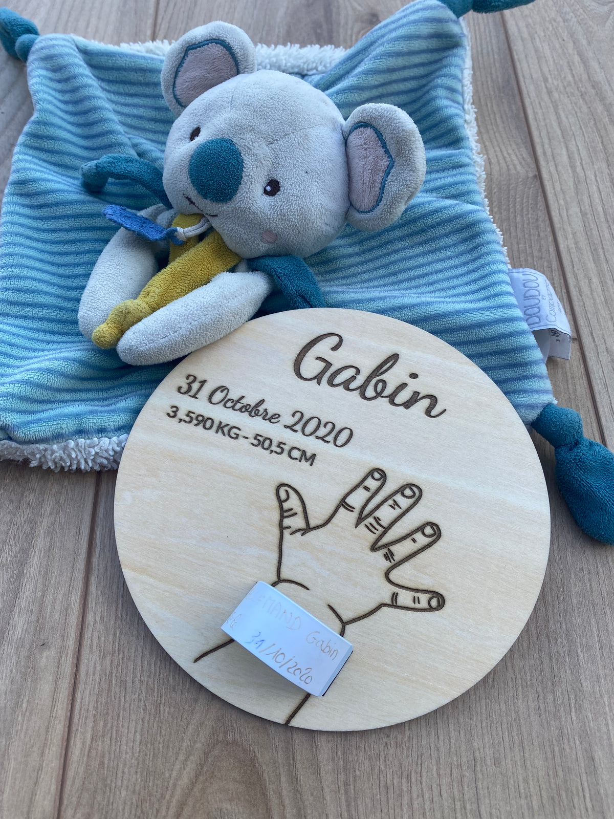 Porte bracelet de naissance personnalisé