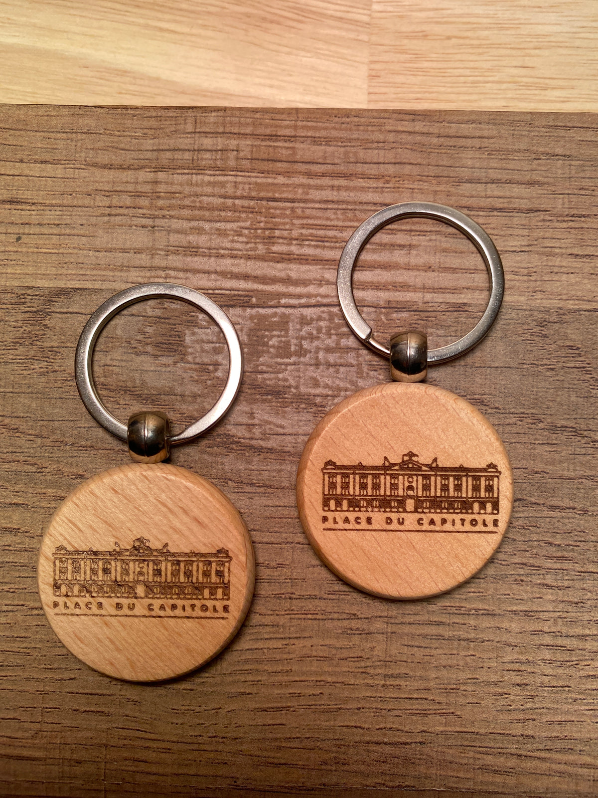 Porte clefs rond en bois - Place du Capitole